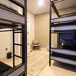 Herold Homes Hostel Cama En Habitacion Compartida Men